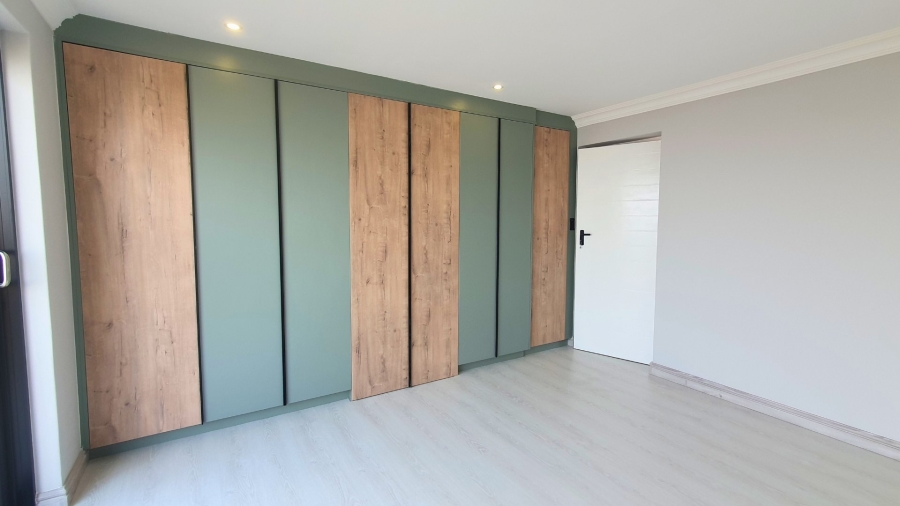 3 Bedroom Property for Sale in Dana Bay Western Cape